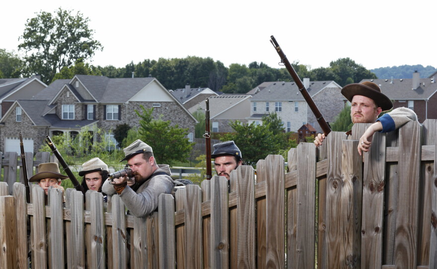 Confederate re-enactors at Spring Hill, Tenn.