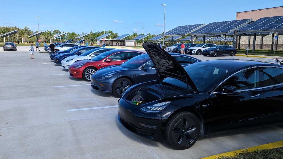 Florida drivers react to failed EV tax bill - Vimarsana News