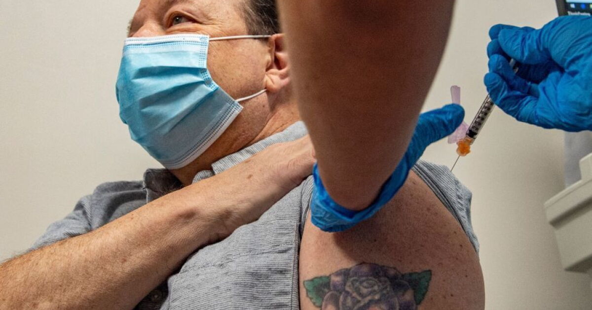 One Shot Ct CT doesn’t expect to mandate 2nd COVID booster shots | Connecticut Public