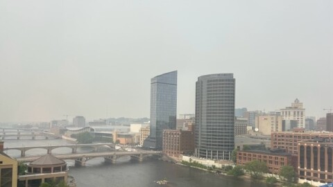  Smoke from Canadian wildfires descends on Grand Rapids