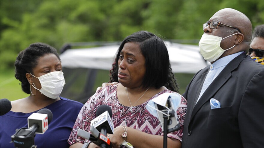 FILE - Demetree Wynn, mother of Dreasjon "Sean" Reed, speaks during a news conference, on June 3, 2020, in Indianapolis. A wrongful death lawsuit filed by Wynn, who's son Reed was fatally shot while being chased by a police officer in Indianapolis, has been settled for $390,000, according to a report from WRTV-TV on Friday, Feb. 10, 2023.