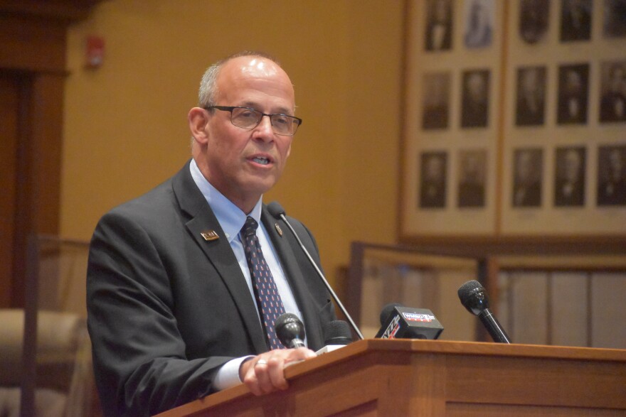 Peoria Mayor Jim Ardis announces he won't seek a fifth term at a news conference in City Council Chambers on Oct. 14, 2020.