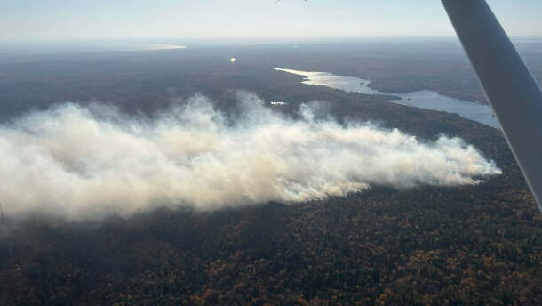 Aerial photo of the Ridge Fire taken from a DNR plane