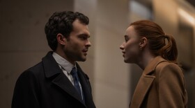 Film still of Alden Ehrenreich and Phoebe Dynevor in Fair Play (2023).