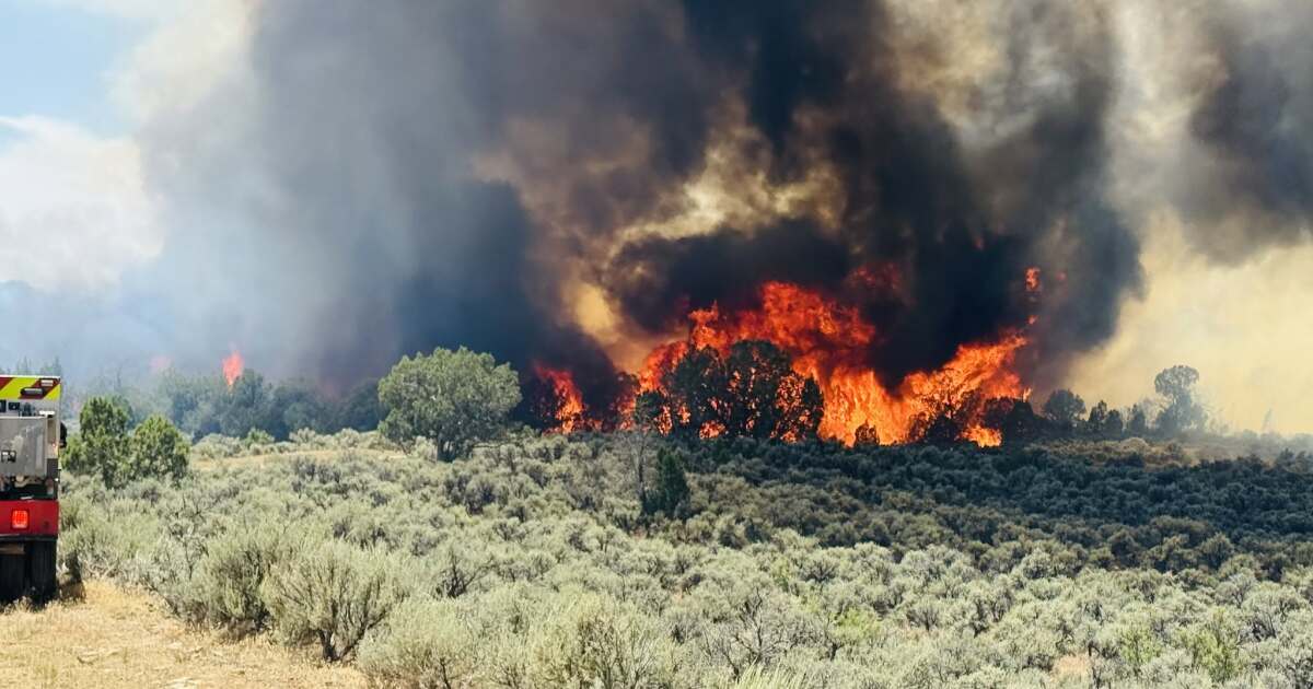 Extreme conditions drive tens of thousands of acres in wildfires across Colorado, Utah
