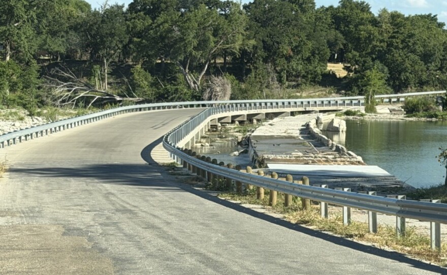 old bridge/new bridge