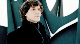 Another solid album from Polish pianist Rafał Blechacz shows he's an artist of distinction.