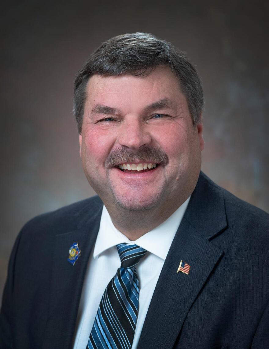 Rep. Rob Swearingen