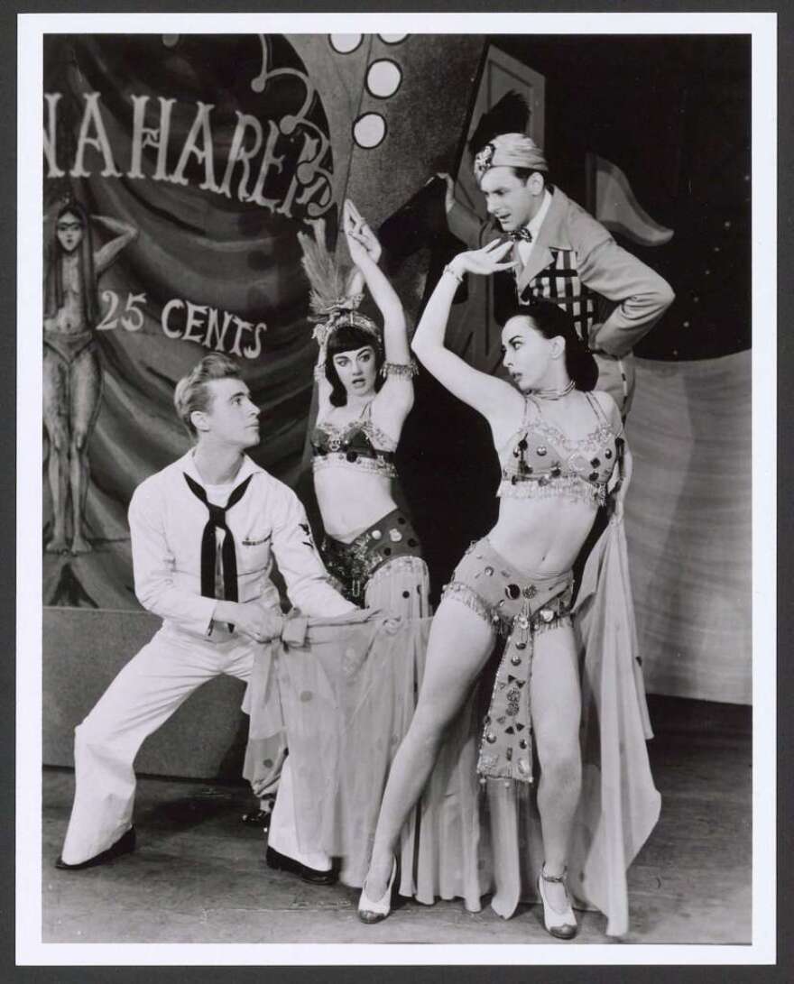 A cast photo from the original production of On the Town in 1944.