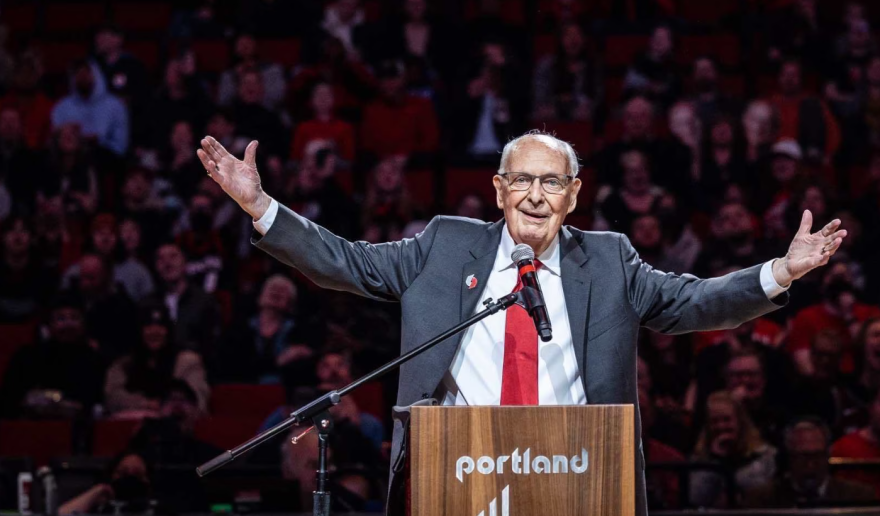 Schonely making an appearance on April 10, 2022 when the Trail Blazers faced the Utah Jazz.