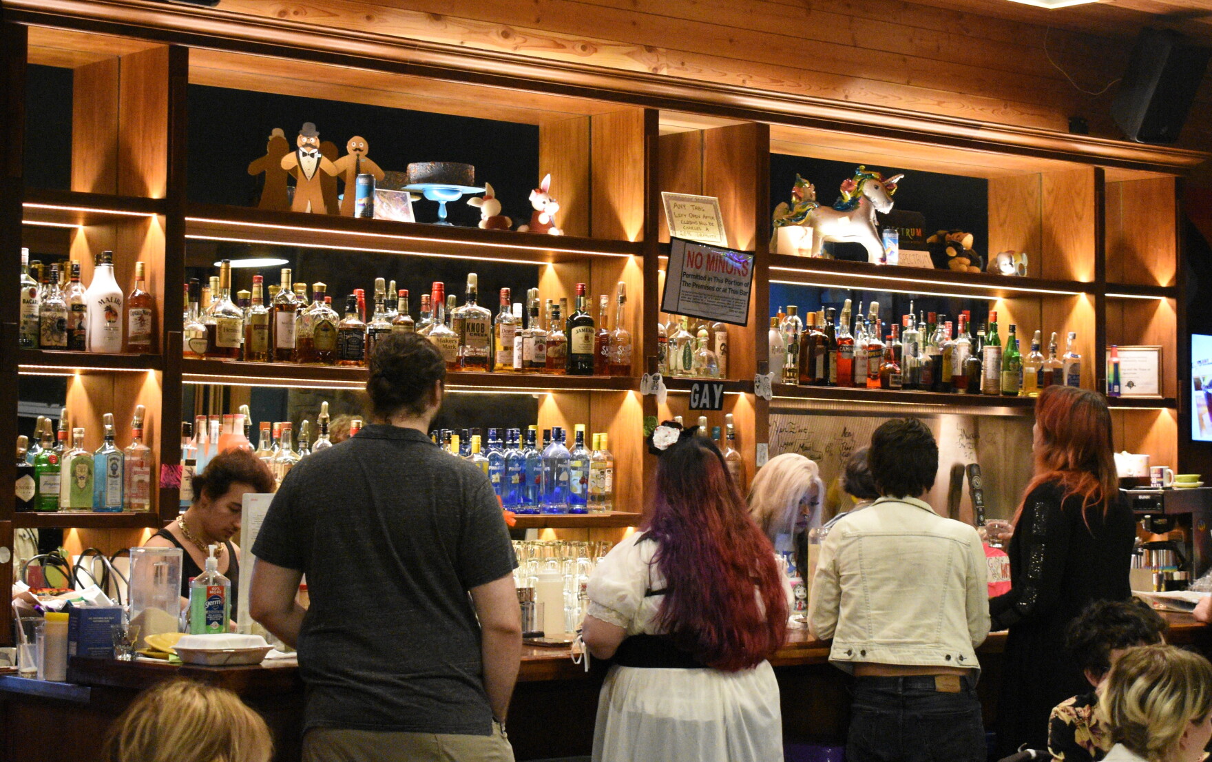 'A second home:' Spectrum, Eugene's LGBTQ+ bar, is shutting down