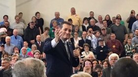 Ted Cruz addresses the crowd in Scotia.