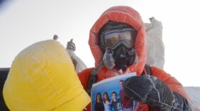 Eric Gran (right) and Ang Dawa Sherpa (left on the summit of Mt. Everest