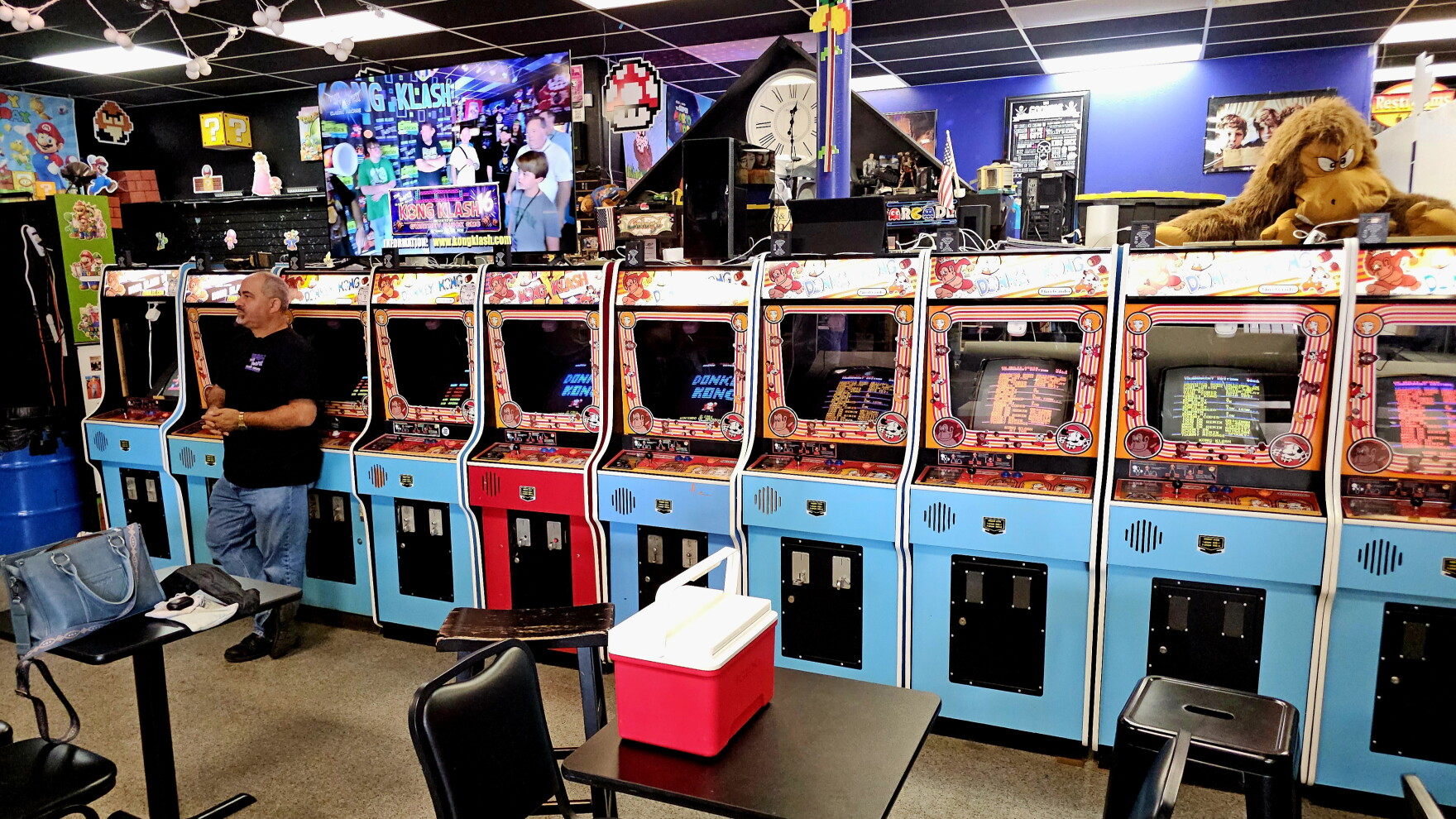 The Vortex Arcade celebrates 45 years of Donkey Kong and 16th Kong ...