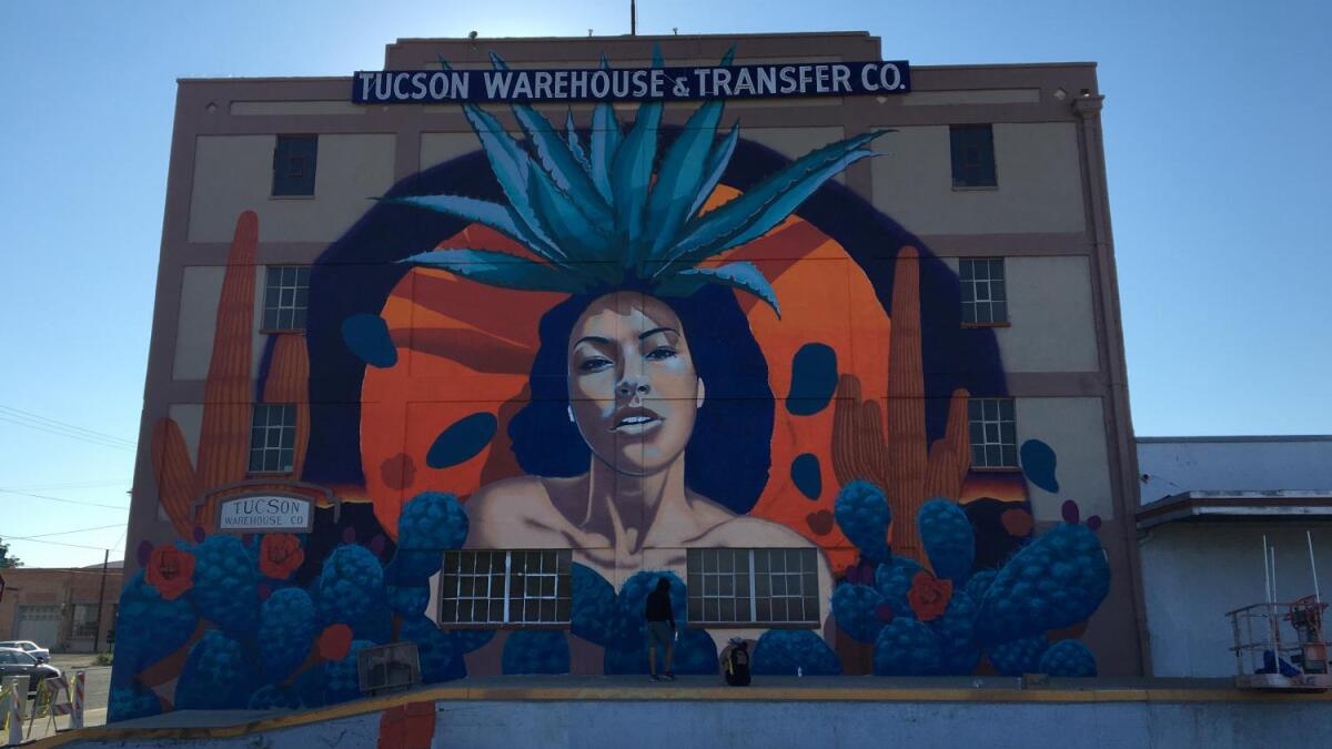 Tucson muralist just finished Arizona's tallest mural, image size:1200x675