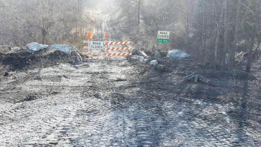 Trail closure at the O'Brien Creek Bridge