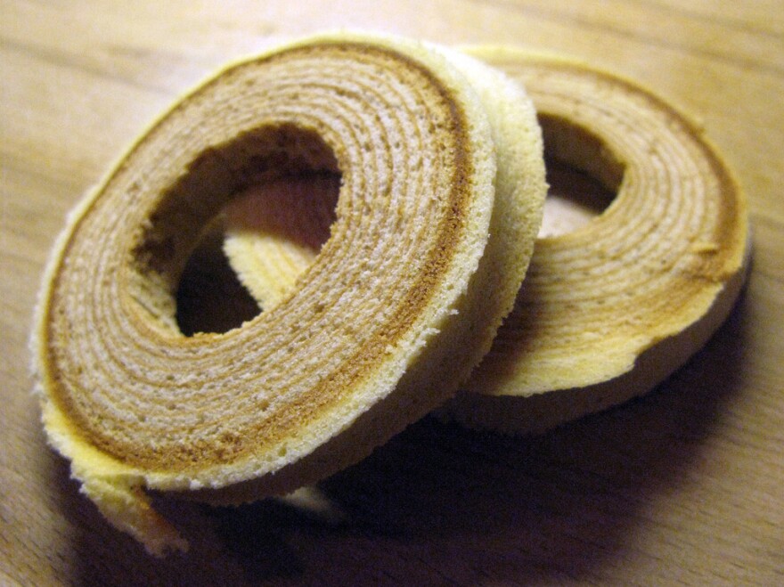The rings of Saturn? Nope. A slice of <em>baumcuchen</em>.