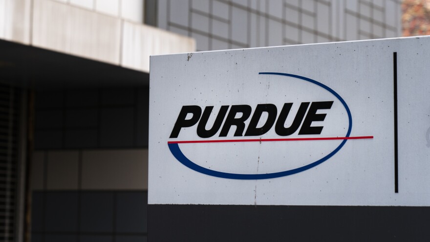 Purdue Pharma and other health care giants are discussing potential deals with authorities that could resolve thousands of lawsuits they are facing over the U.S. opioid epidemic.