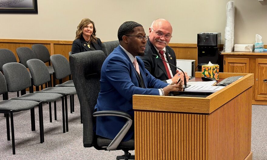 Democratic state Rep. Marty Joe Murray of St. Louis, center, and Republican state Rep. Don Mayhew of Crocker, right, present their bills aiming to impose age verifications on minors’ use of social media on Monday. Republican state Rep. Melissa Schmidt of Eldridge, sponsoring a bill that would apply age verification to chatbots, looks on.