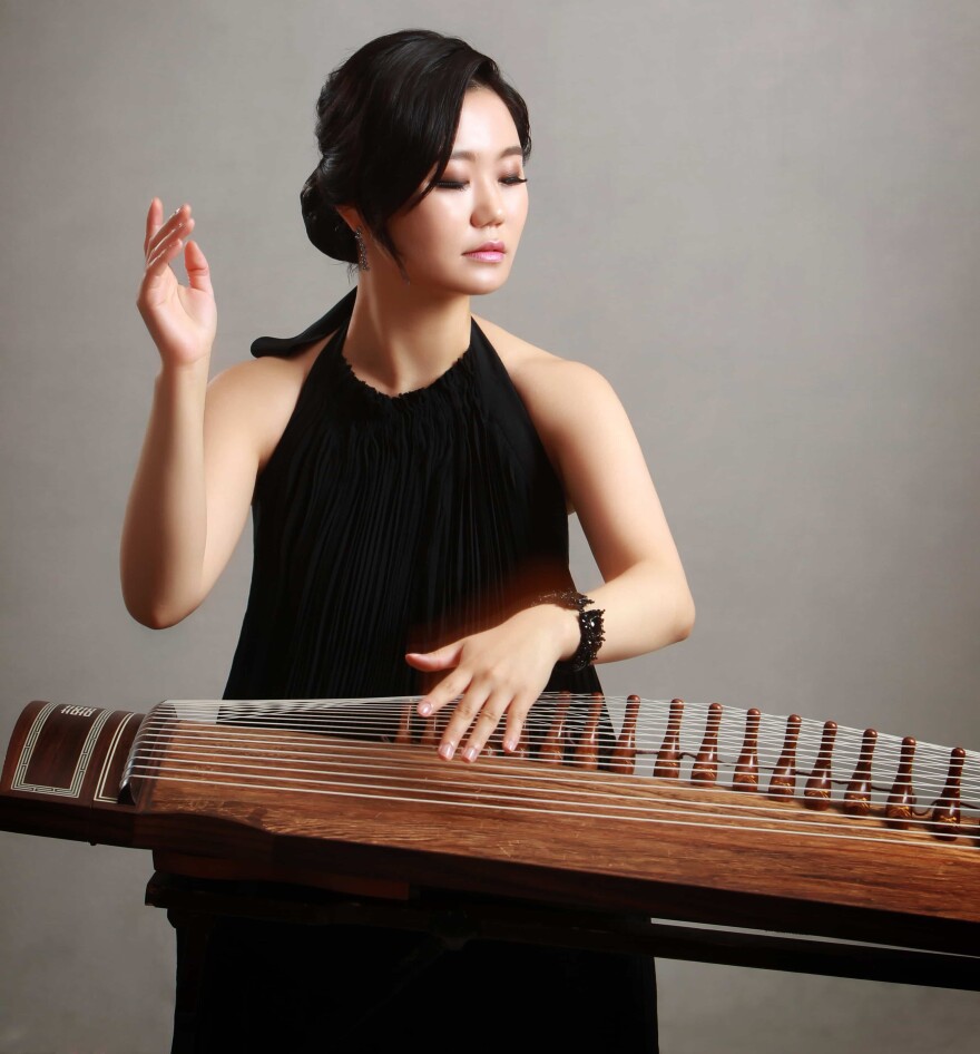 Gayageum player Doyeon Kim