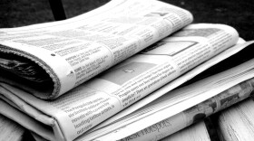 Newspapers in black and white