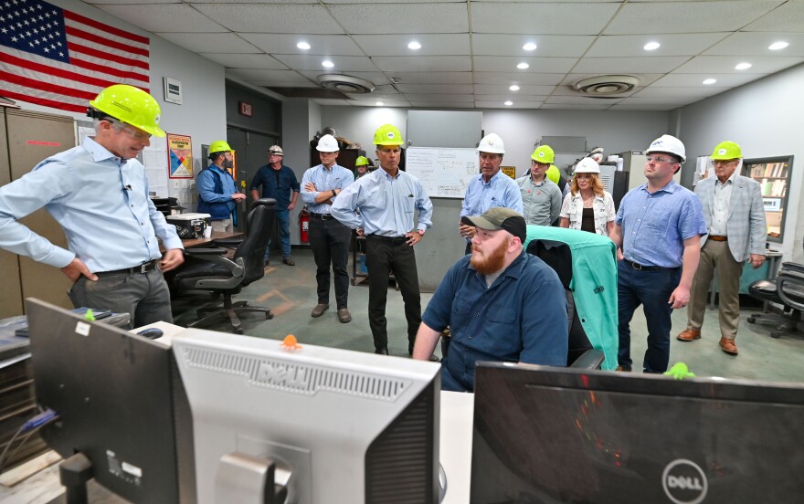 U.S. Secretary of Energy Chris Wright speaks with an employee in the control center of the Gilberton Power Company – John B. Rich Memorial Power Station in Frackville.