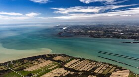 NOAA's America's Coastlines Collection Location: Michigan, Detroit River