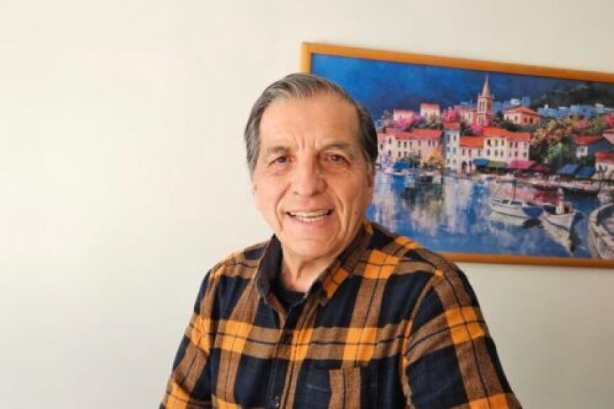 “It’s essential that the audience doesn’t base their appreciation solely on the beauty of the costumes or the lighting effects,” says Oscar Ramírez, founder, choreographer, and artistic director of the Antumapu Folkloric Ballet of the University of Chile.