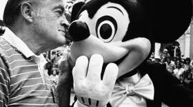 Mickey Mouse meets Bob Hope. (AP Photo/PW)