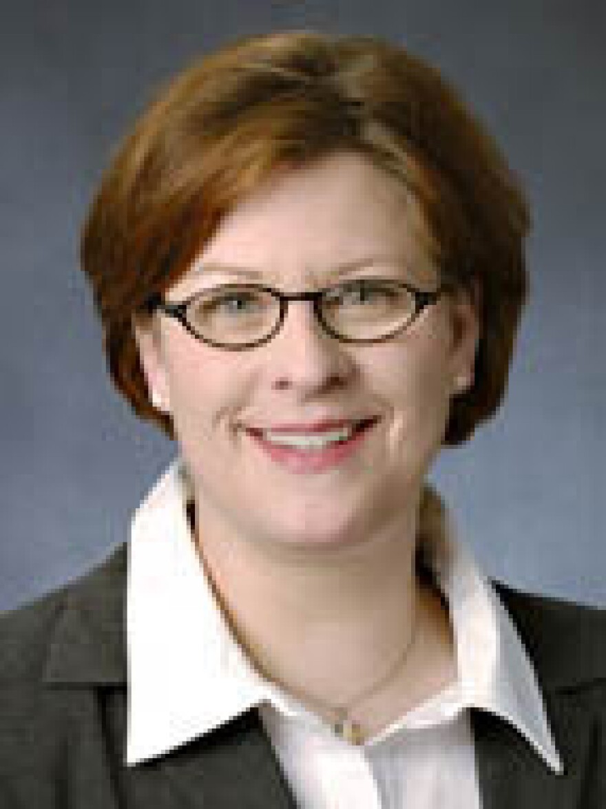 Laura Lorson lives in Lawrence, Kan.