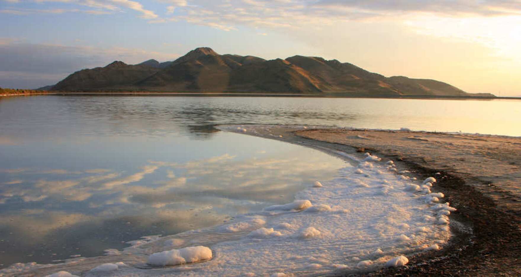 озеро солт лейк сити штат юта. озеро бонневиль штат юта. солт лейк озеро. крупнейшие соленые озера. солт лейк сити озеро.
