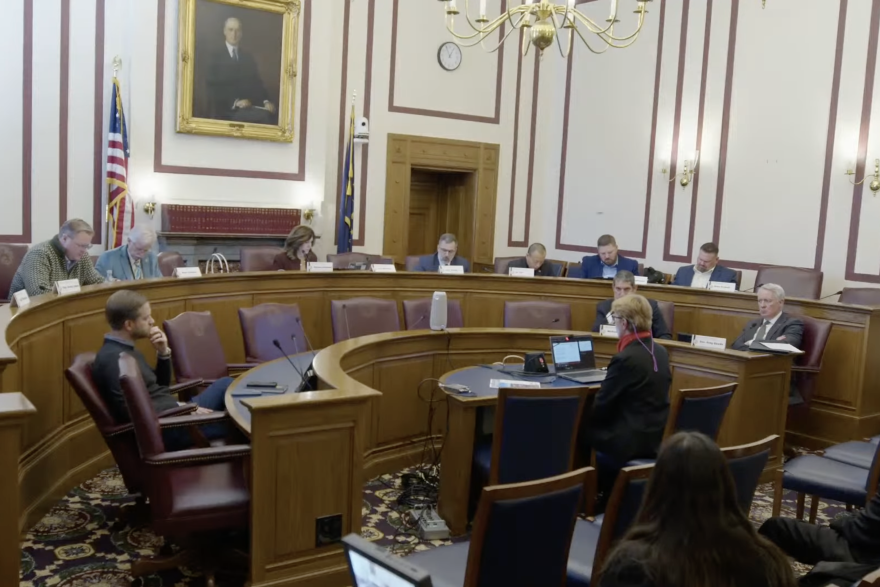 Members of the council sit in a half circle around the speaker, Maria Mastalerz of the Indiana Geological and Water Survey.
