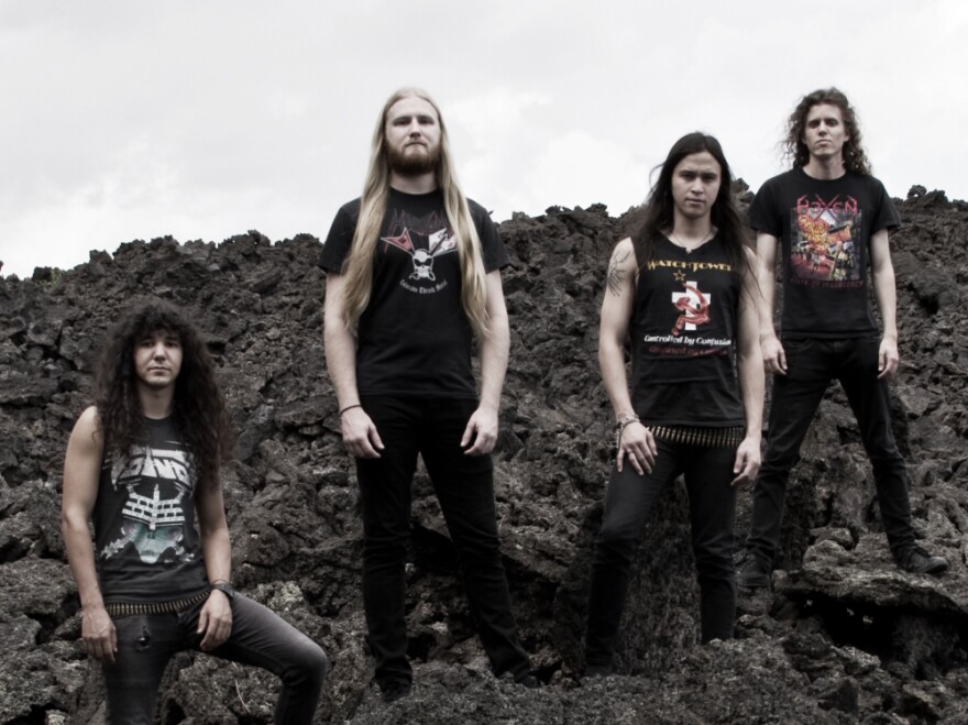 Vektor's "Tetrastructural Minds" updates the thrash-metal blueprint amid banshee calls and a barrage of epic guitar riffs.