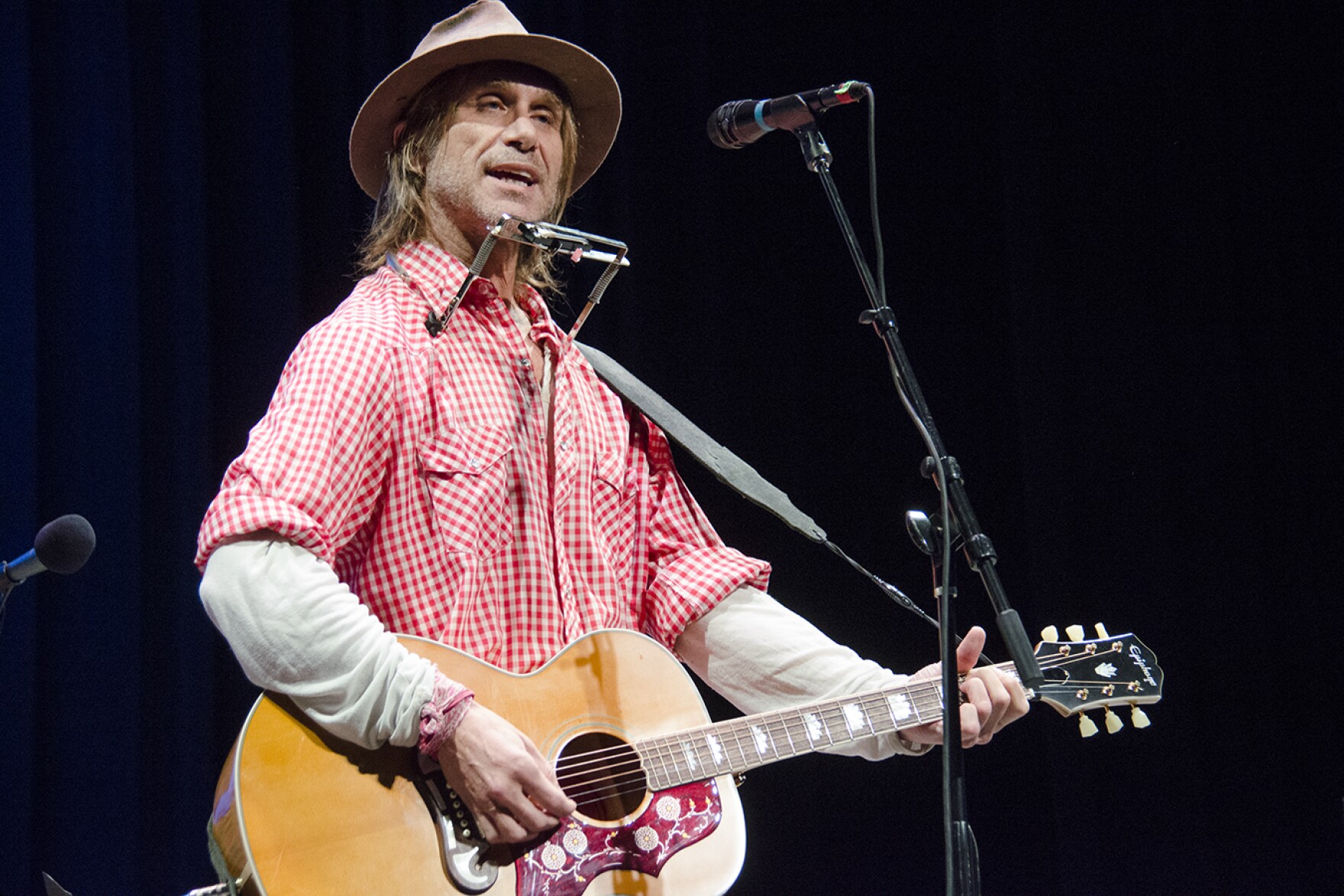 Listen: Todd Snider's 'Can't Complain' Is Our Song Of The Week From  Mountain Stage - West Virginia Public Broadcasting : West Virginia Public  Broadcasting