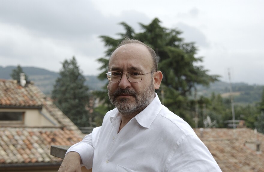 Photo: composer Salvatore Sciarrino.