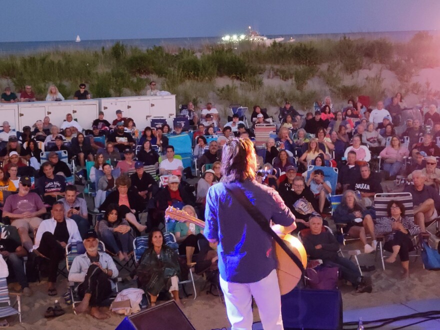 Rhett Miller at Songwriters on the Beach in Bradley Beach