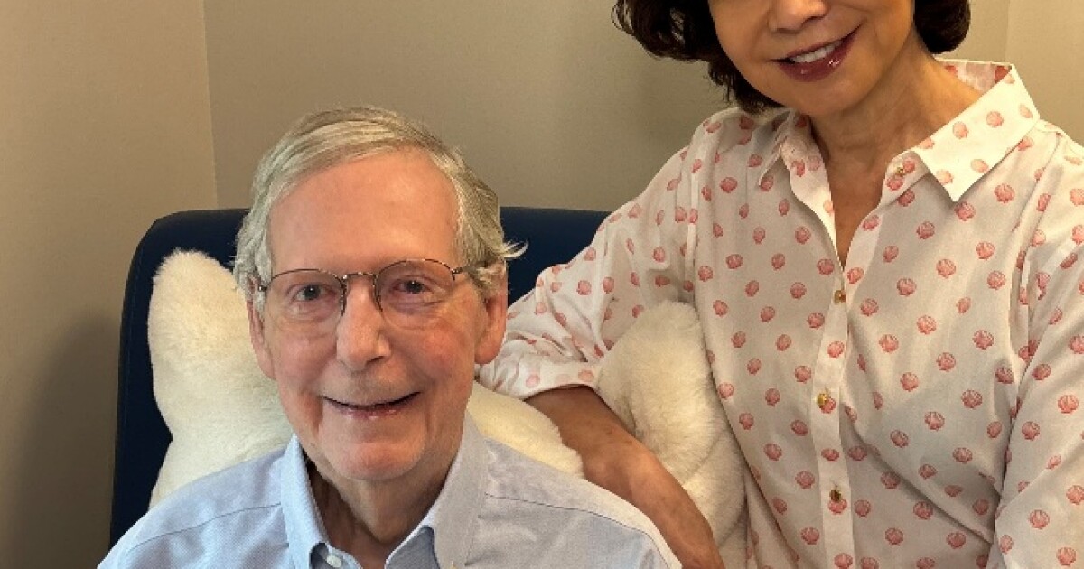 Mitch McConnell's office releases new photo, statement that he's still recovering