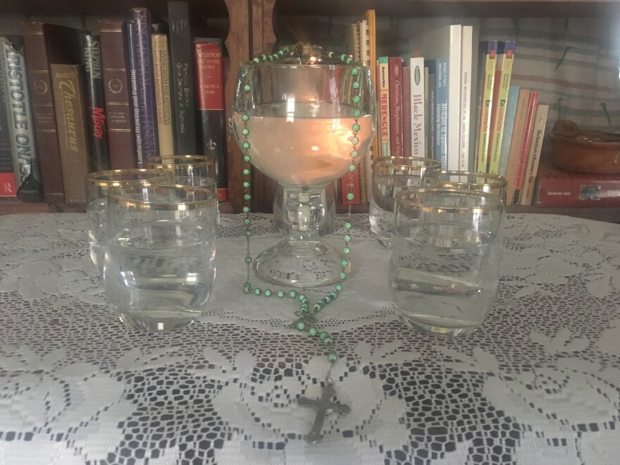 A bóveda inside Thomas Edison's home 