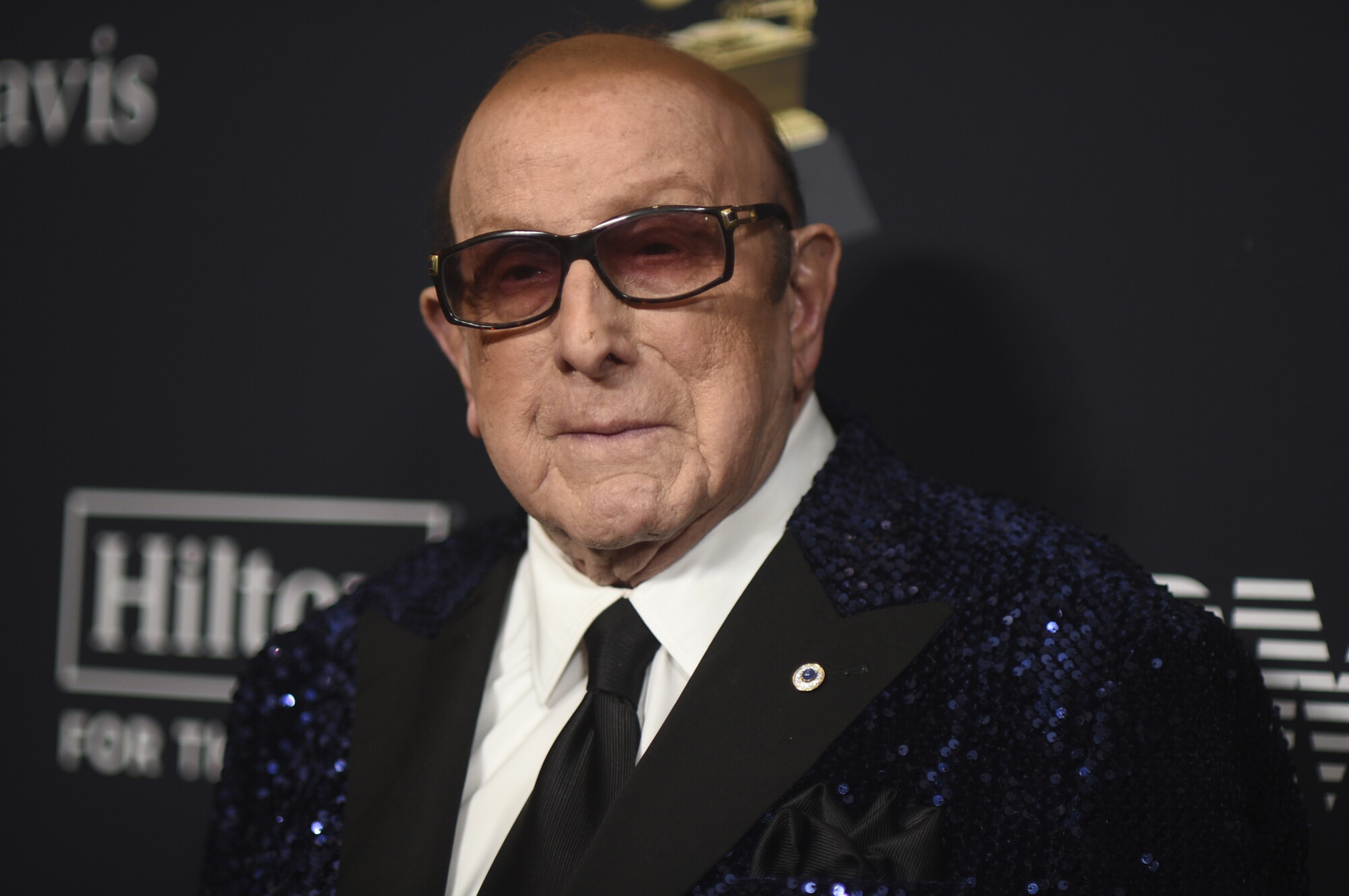 Clive Davis - Remembering The Giant - Dave Lawrence Interviews episode artwork