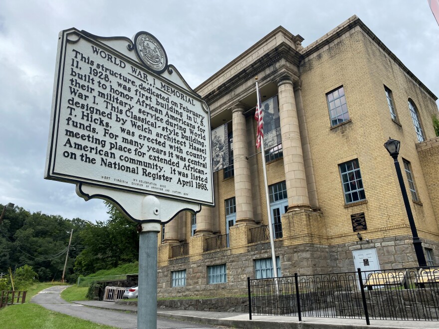 The Kimball World War I Memorial is the last of its kind in America.jpg