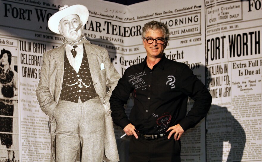 Amon G. Carter, left, and newspaper columnist-playwright Dave Lieber, right.