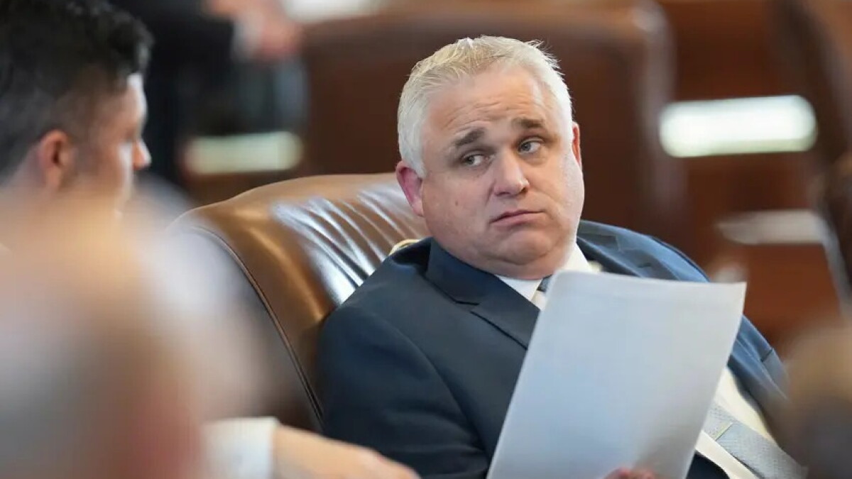 Texas House committee recommends expelling Rep. Bryan Slaton - Vimarsana News