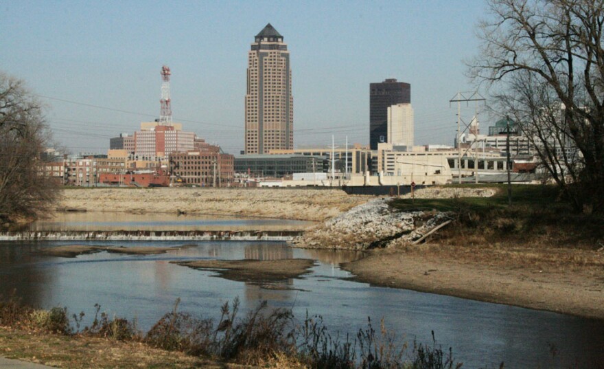 0407raccoonriver.jpg