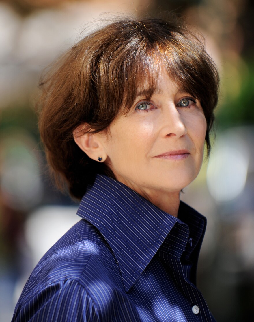 Roxana-ROBINSON-14David-Ignaszewski-koboy_LG_0.jpg