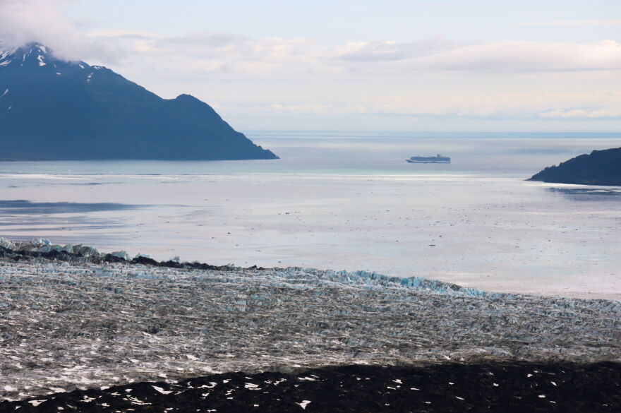 With no limits on visitation, Disenchantment Bay draws as many as five cruise ships on some days.
