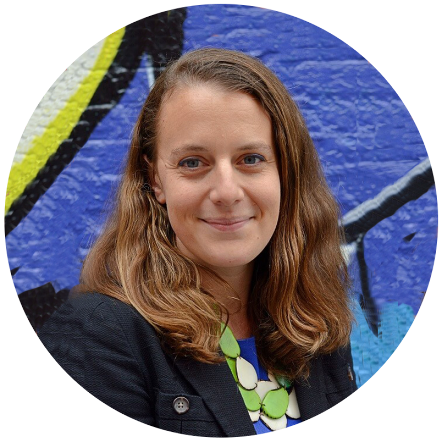 Julia Di Bussolo, Executive Director