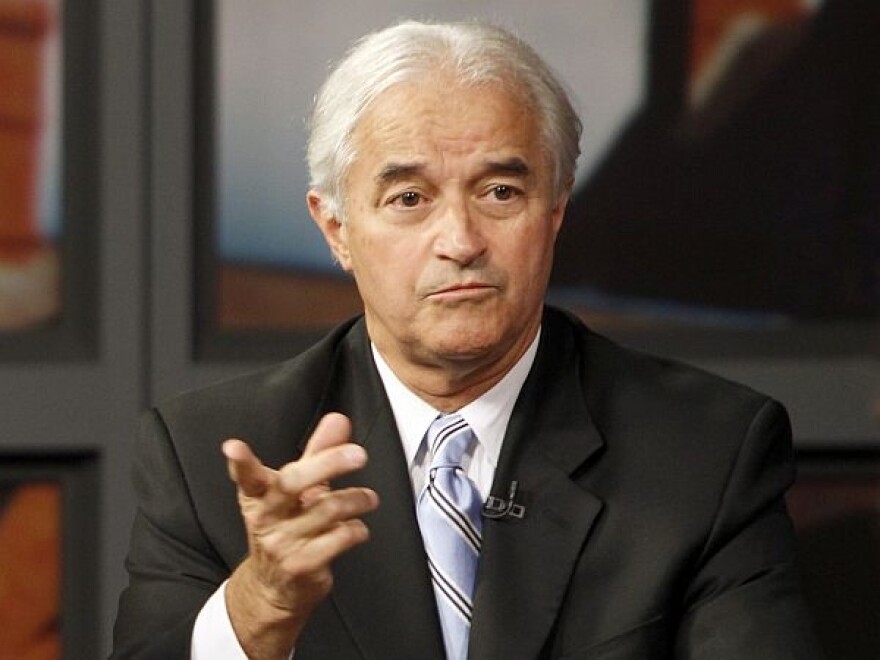 Vermont Attorney General Bill Sorrell prepares for a debate during the August 2012 primary.