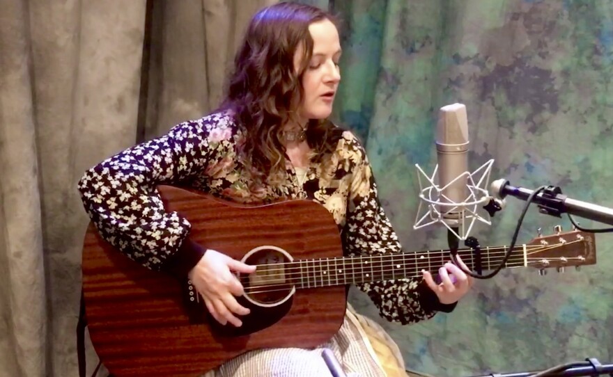 Singer-songwriter Maidin from Union City, NJ