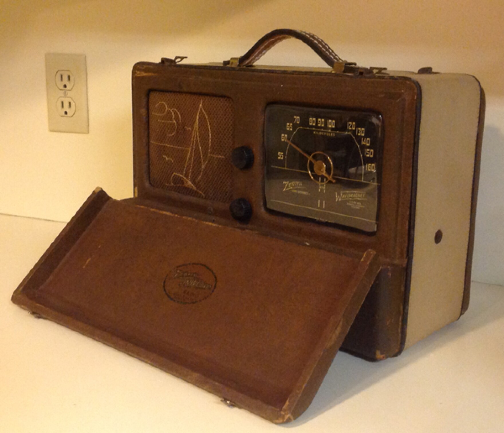 Zenith TransOceanic, The "Royalty of Radios"