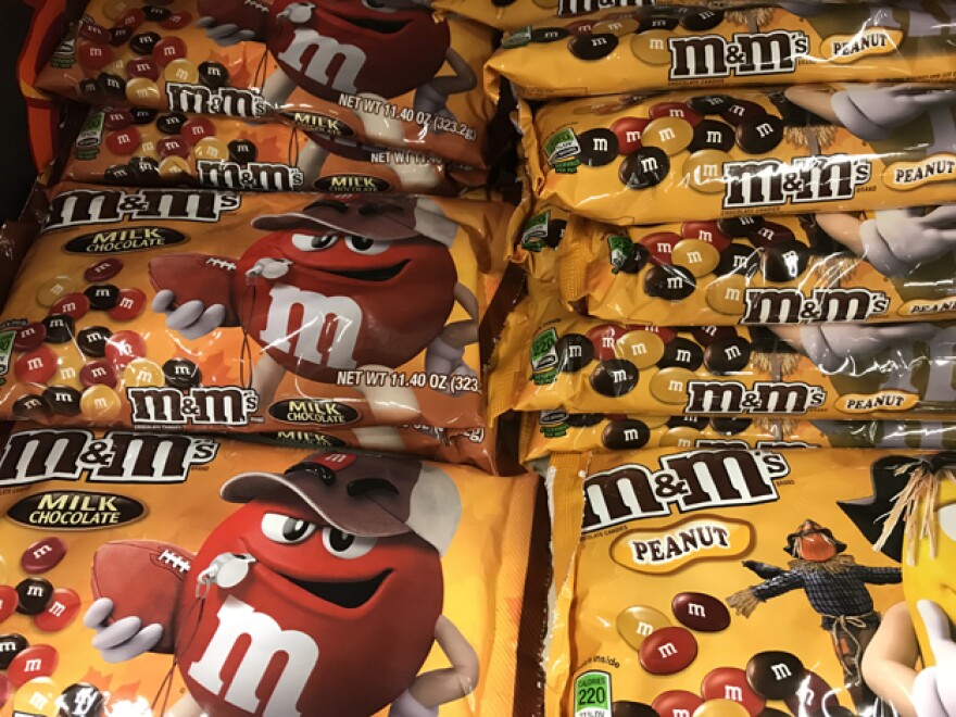 M&M's Is Bringing Back Their Creepy Cocoa Crisp Halloween Flavor